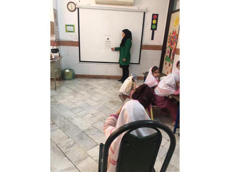 معاینه چشم پیش دبستان دی 98