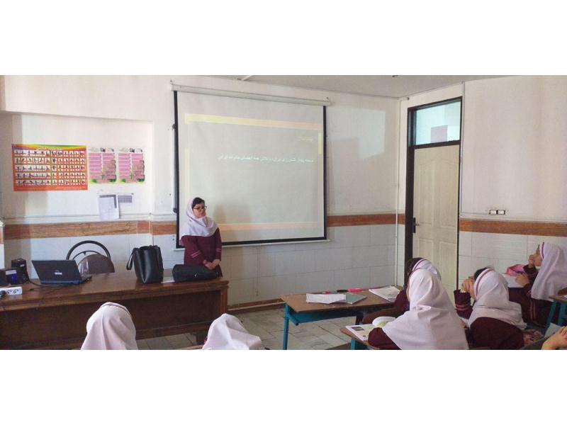 ارائه درباره ی جهاد کشاورزی ششم دبستان آبان 98