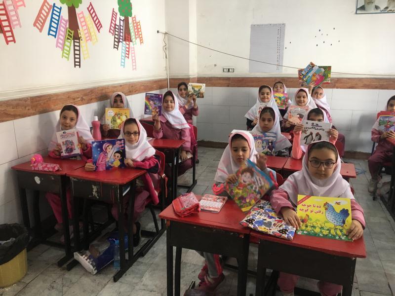 ساخت کتابخانه کلاسی دوم (14 مهر 98)