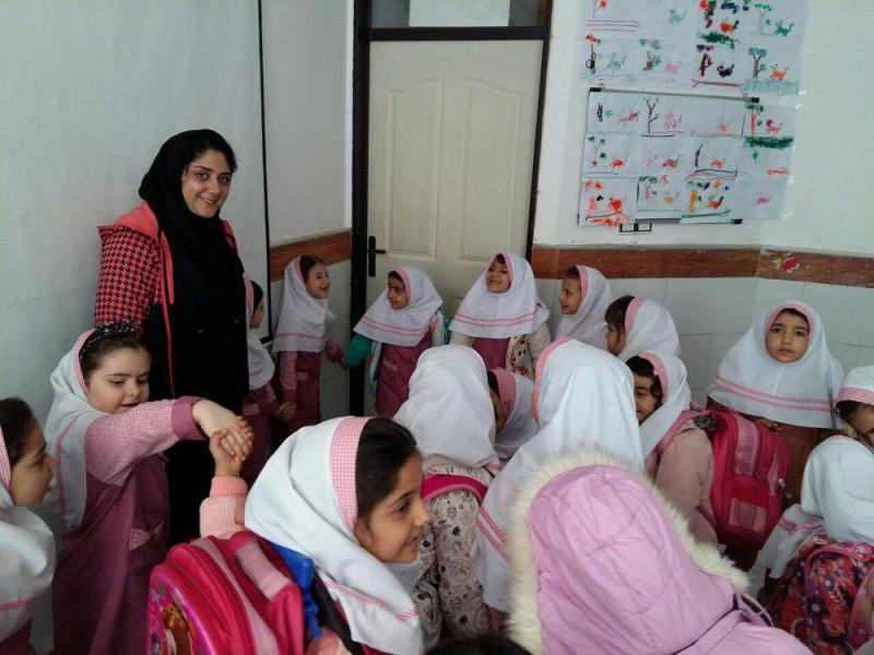 نمایش اسب شاخدار-افزایش اعتماد به نفس-پیش دبستان