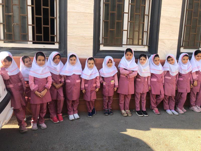 علوم آزمایش سایه اول دبستان آذر 98