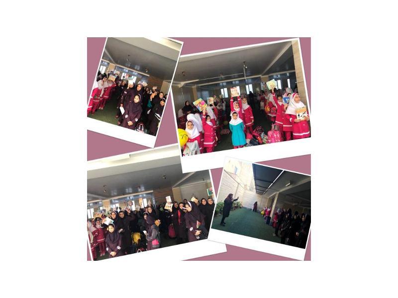 اجرای طرح هر دانش آموز یک کتاب بمناسبت هفته کتاب و کتاب خوانی